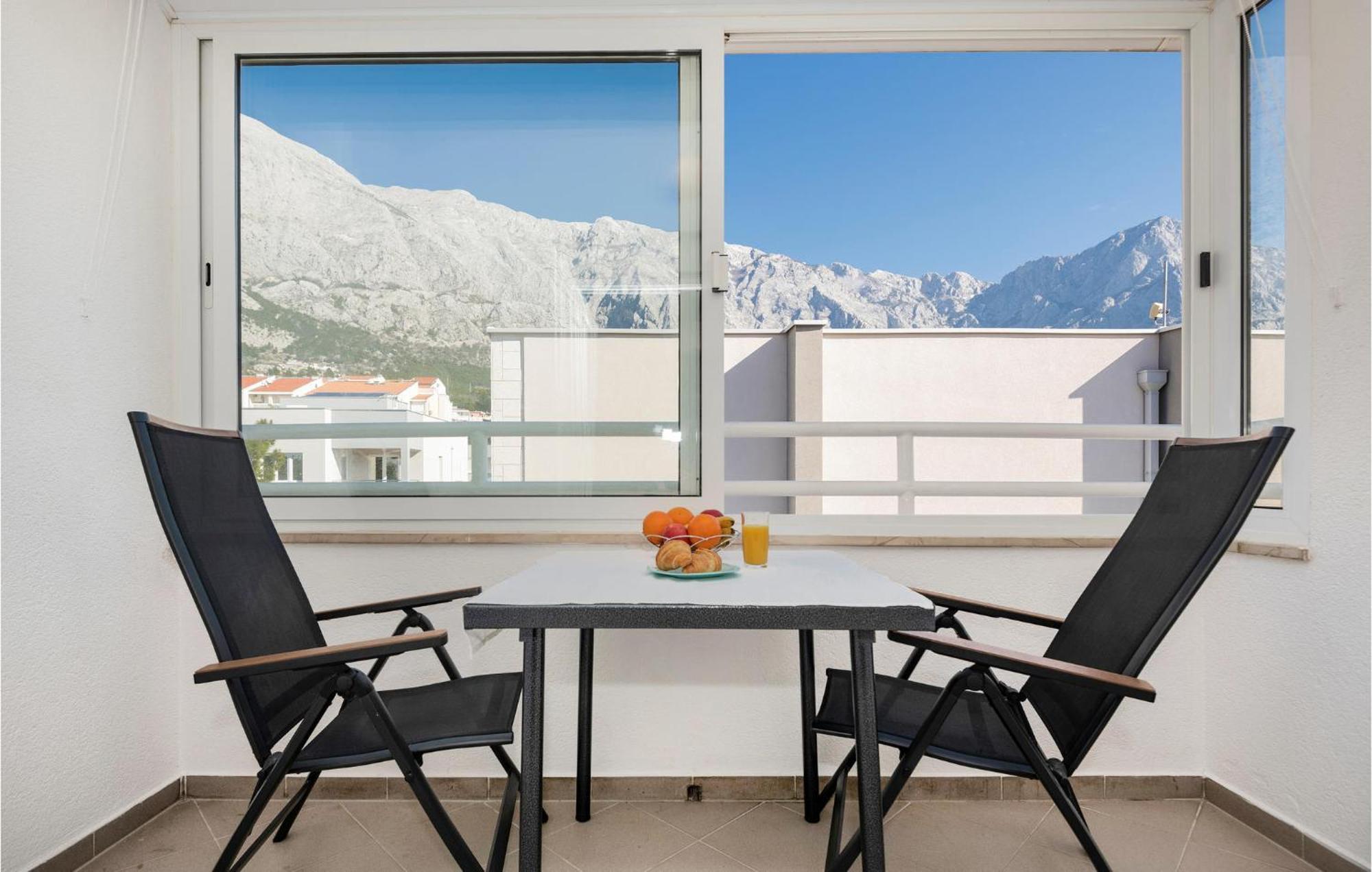 1 Bedroom Beautiful Apartment In บาชกาโวดา ภายนอก รูปภาพ